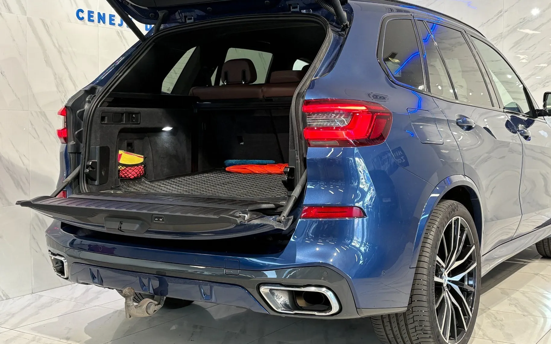 Notranja slika - BMW serija X5: - xDrive30d|M|Zračno|ACC|360K|HUD|Kljuka|Harman|R2.. - 7