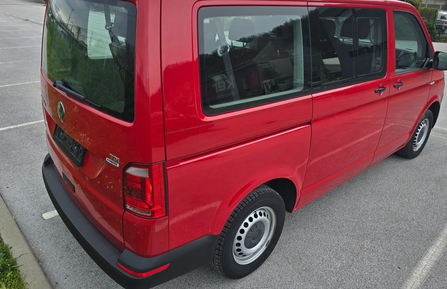 Zunanja slika - Volkswagen Caravelle - 2.0 TDI KMR 8+1 PORAČUN DDV - 6