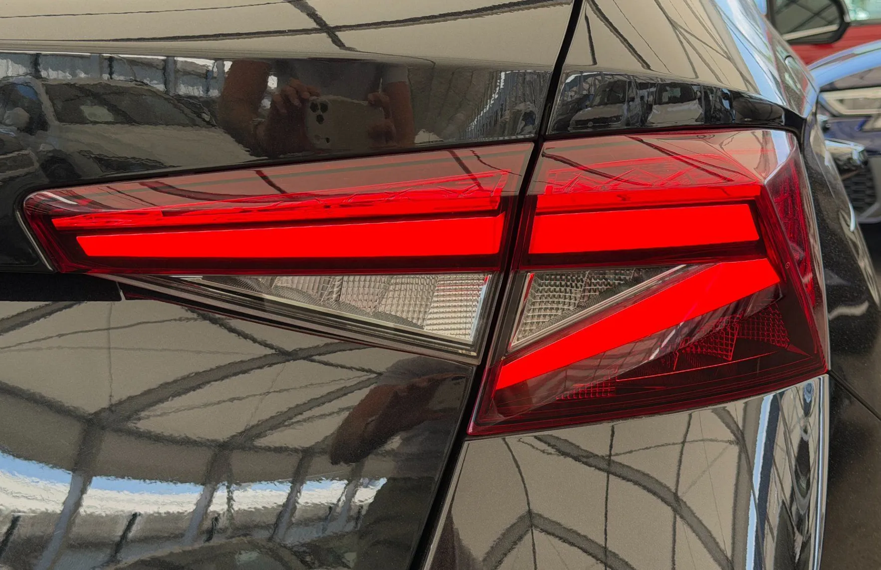 Zunanja slika - Škoda Fabia - Style 1.0 TSI DSG - LED - KAMERA - VIRTUAL - 5