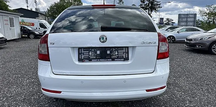 Zunanja slika - Škoda Octavia - Combi 1.9 TDI Ambiente - 5