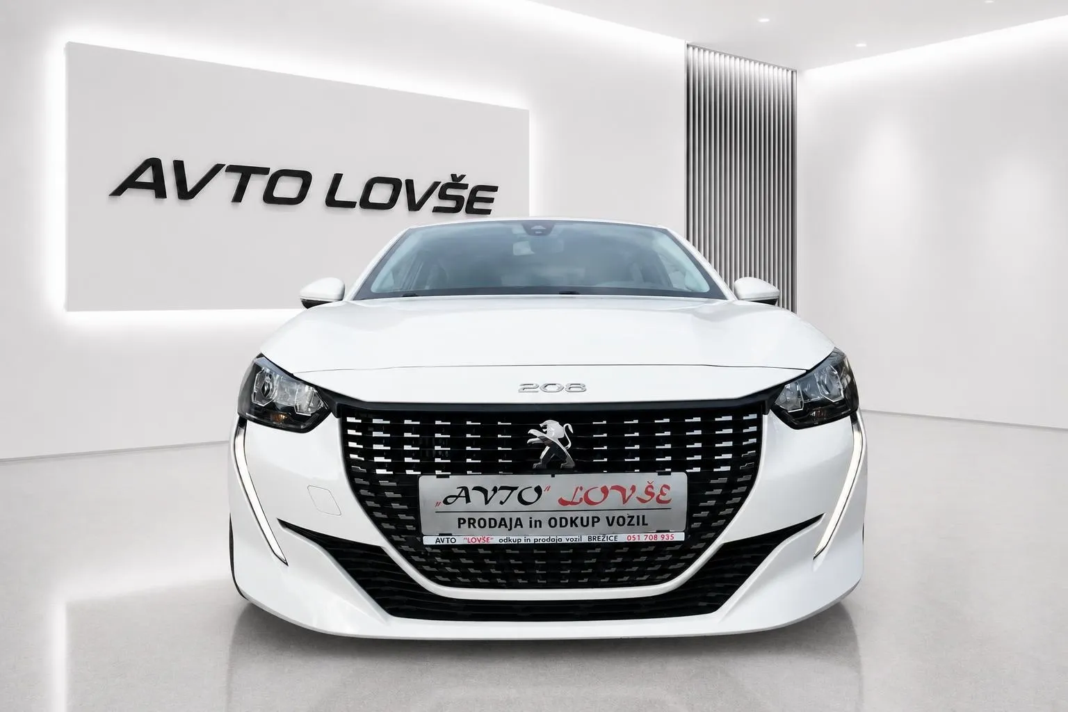 Zunanja slika - Peugeot 208 - 1.2 PureTech -1 LASTNIK-49500 km-NAVI-LED-ODLIČEN - 2