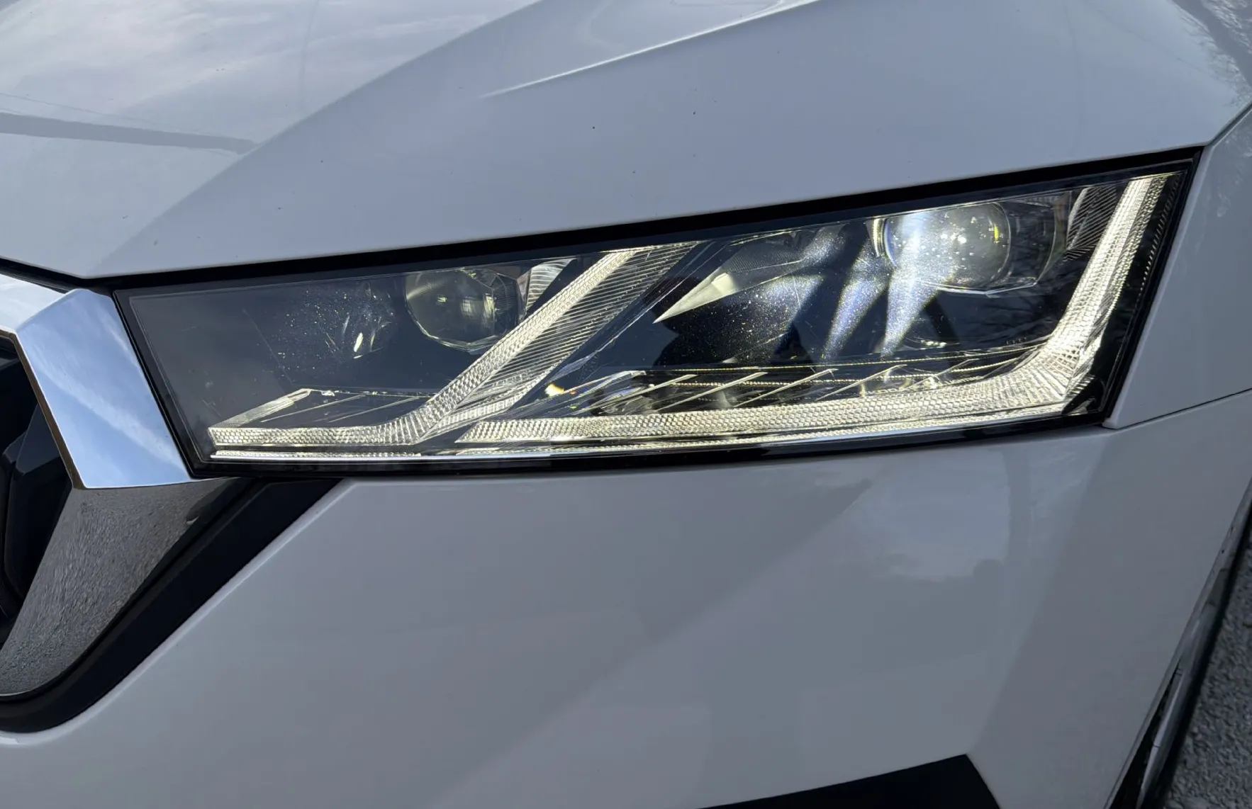Zunanja slika - Škoda Octavia - 2.0TDI Style DSG 150PS MATRIX ACC PRIKLOP ALU17 - 9