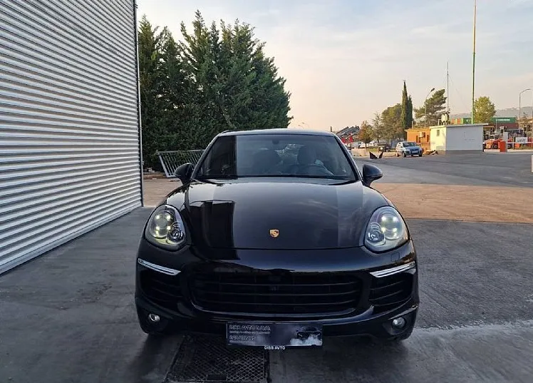 Zunanja slika - Porsche Cayenne - 3.0 TD Platinum Edition 22col - 7