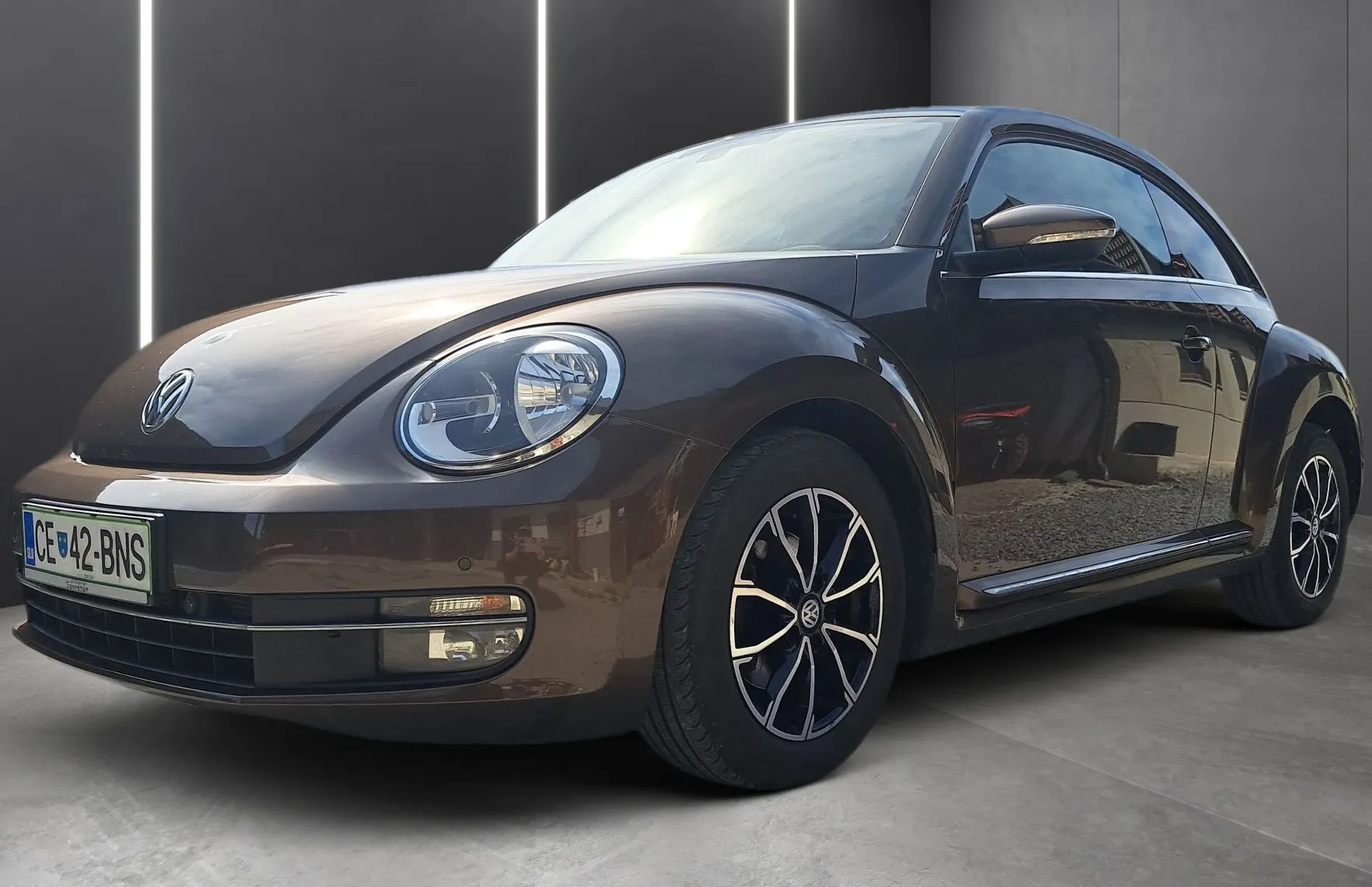 Zunanja slika - Volkswagen Beetle - 1.6 TDI Design - 1