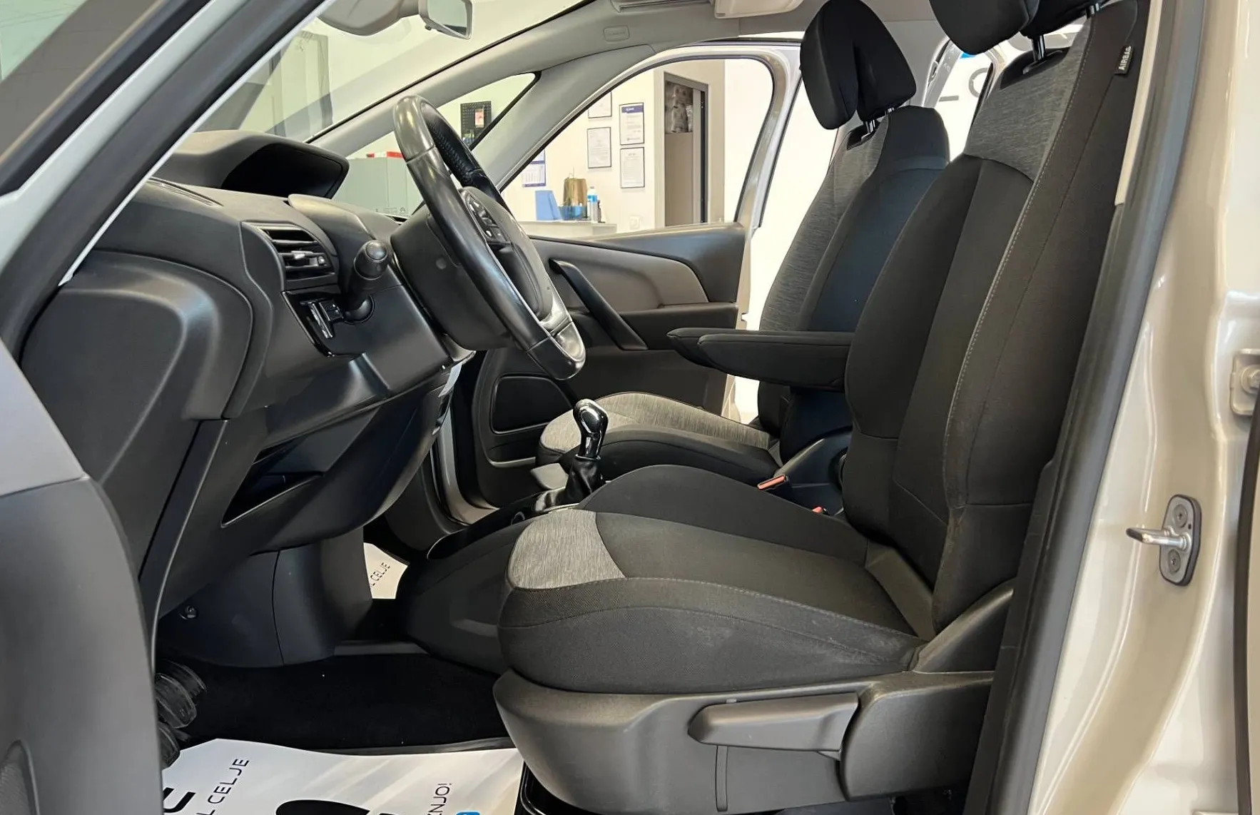 Zunanja slika - Citroën C4 - Picasso 1.6HDI-100KM-LED-PDC-TEMP-DIGI-KLIMA-HIT-KREDIT... - 9