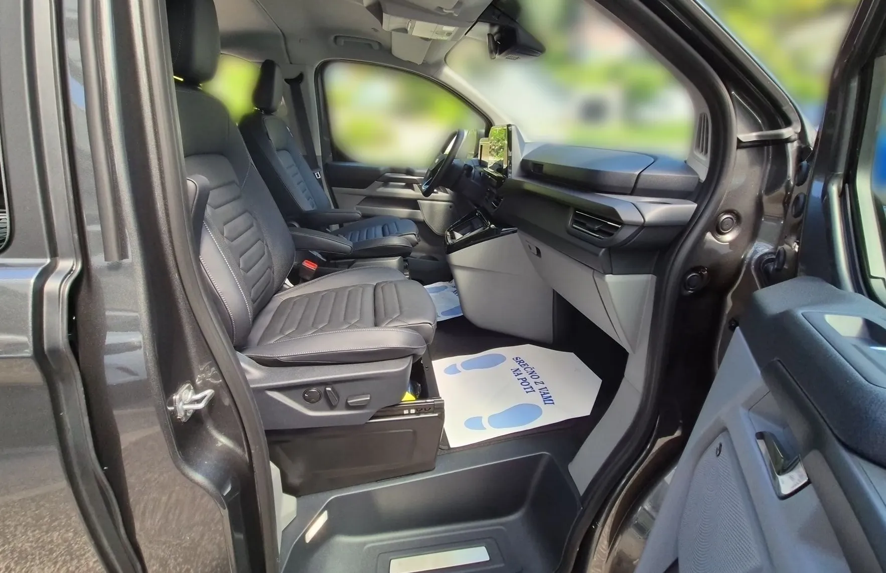 Zunanja slika - Ford Tourneo - Custom TITANIUM X AWD 2.0 TDCi 170PS L2H1 - 15