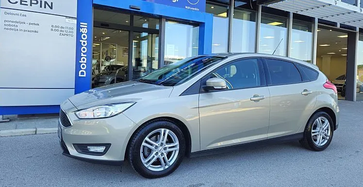 Zunanja slika - Ford Focus - Ambiente 1.0 EcoBoost 100 KM 1.lastnik - 1