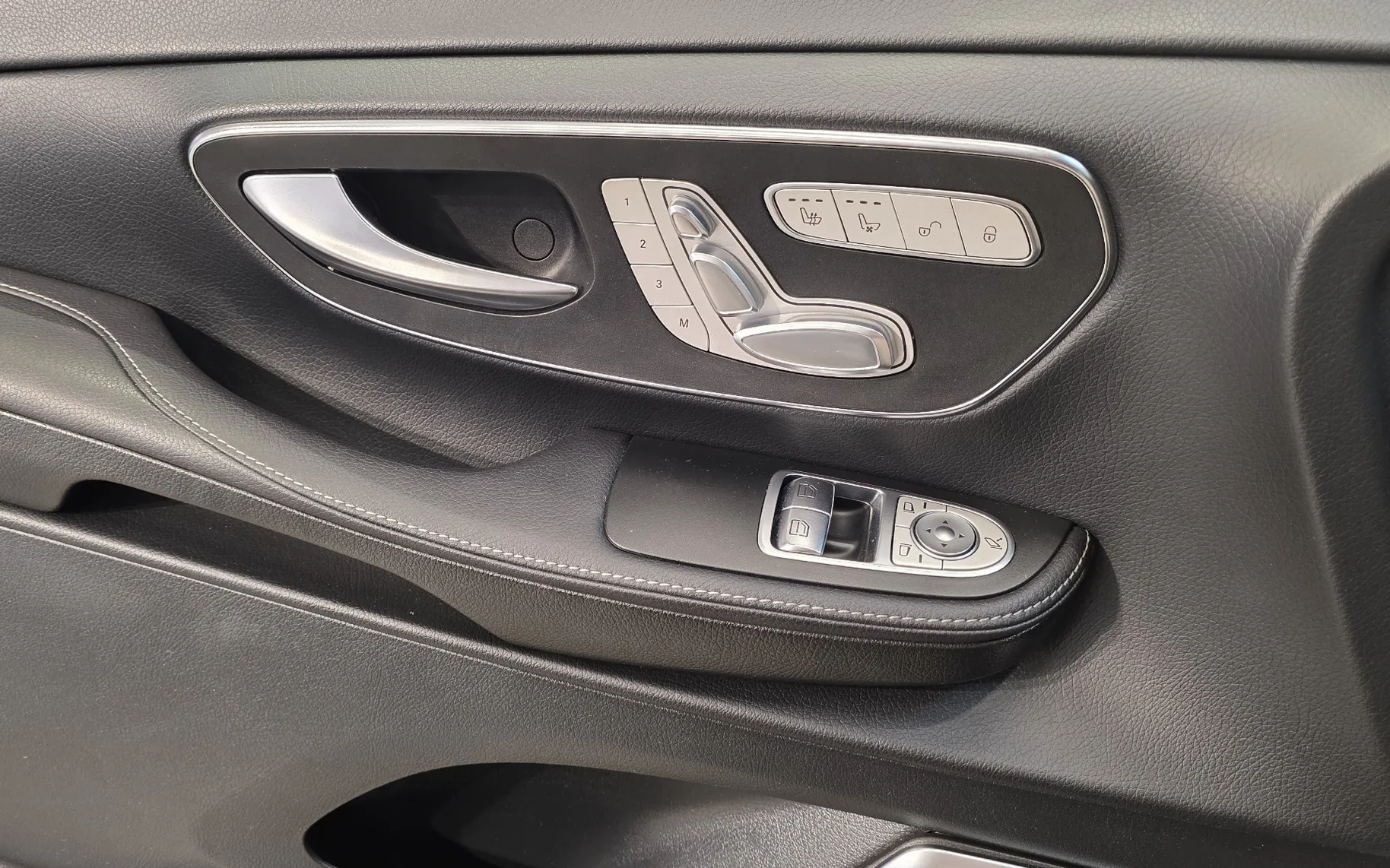 Zunanja slika - Mercedes-Benz V-Razred - V 250 d BlueEFFICIENCY Avt. 4Matic USNJE 360KAM TEMP 7xS - 6