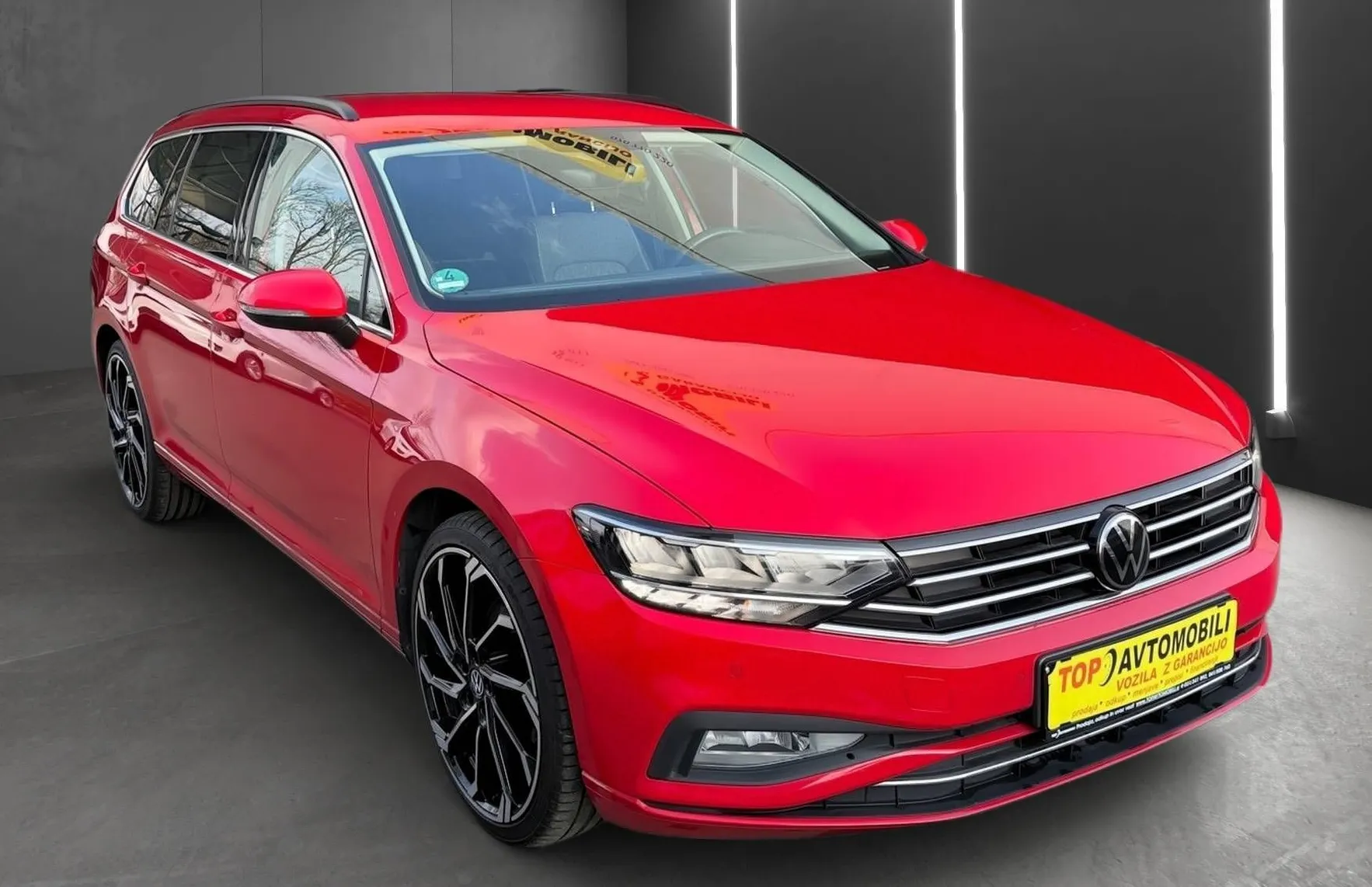 Zunanja slika - VW Passat - Variant 2.0 TDI AUT KEYLESS KAMERA RADAR VIRTUAL NAVI - 11