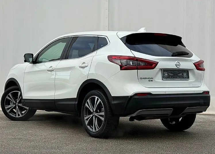 Zunanja slika - Nissan Qashqai - 1.3 DIG-T 160 N-CONNECTA AVT. - 7