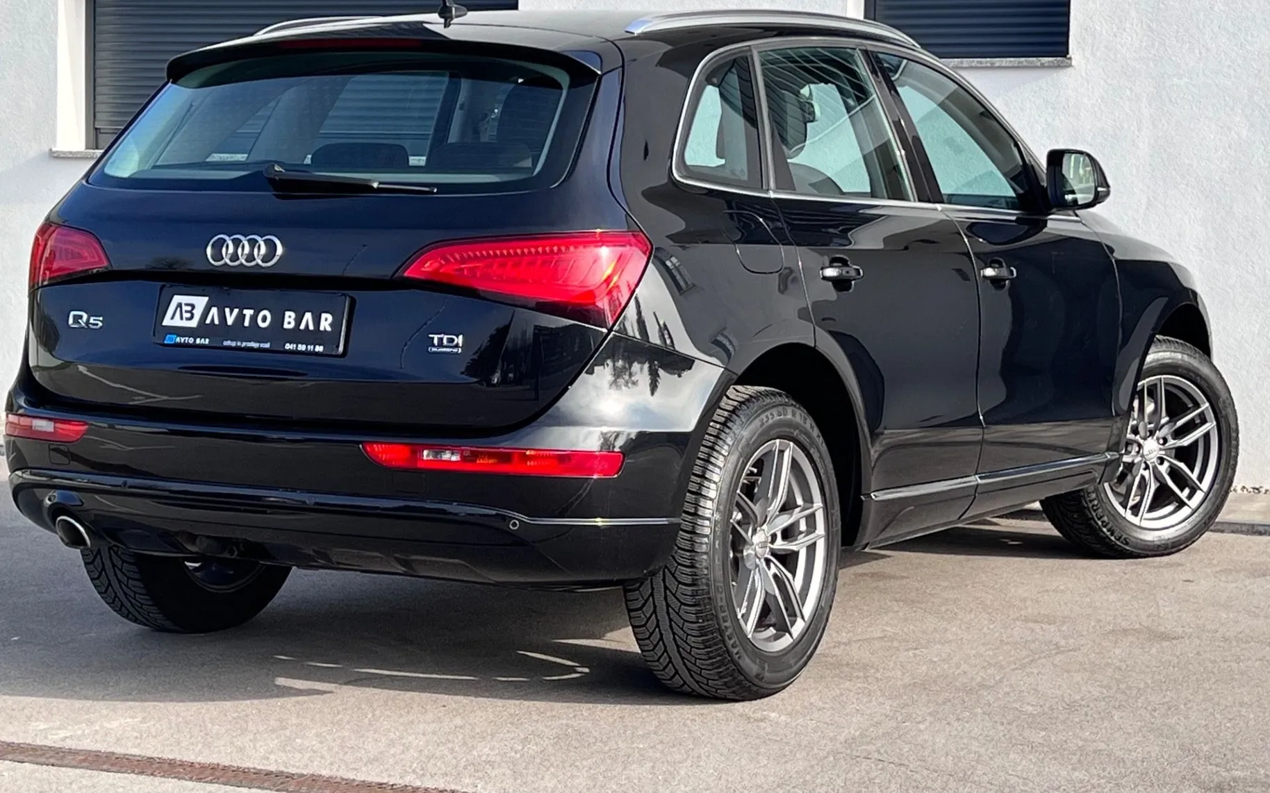 Zunanja slika - Audi Q5 - 2.0 TDI+Q+SLO+1.LAST+NAVI+XENON+... - 6