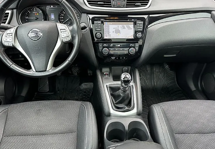 Zunanja slika - Nissan Qashqai - 1.6 dCi Tekna°°2.Lastnik°°Polna oprema - 7