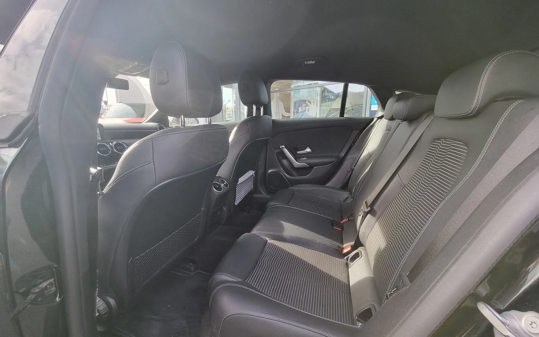 Zunanja slika - Mercedes-Benz CLA Shooting Brake - 1.3 CLA 200 Avtomatik - KOMISIJSKA PRODAJA - T - 18