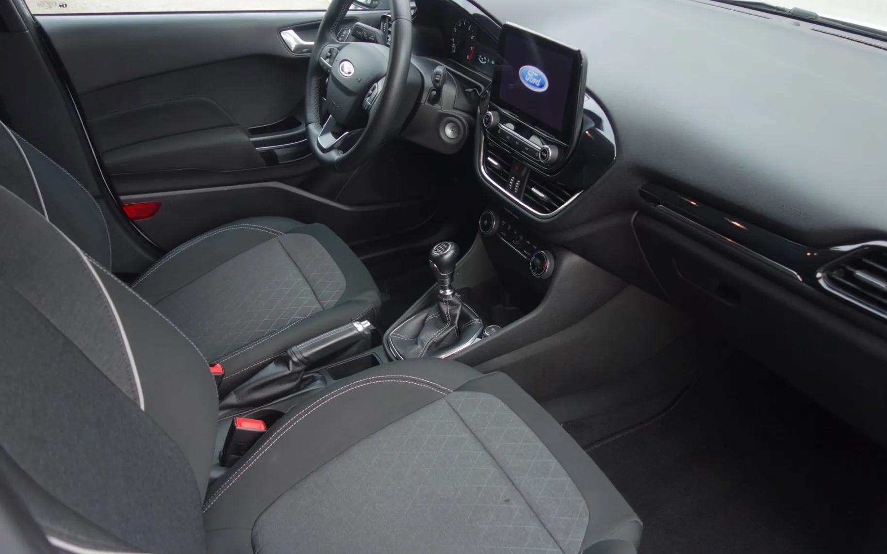 Zunanja slika - Ford Fiesta - 1.0 EcoBoost 63kW S S ACTIVE - 5