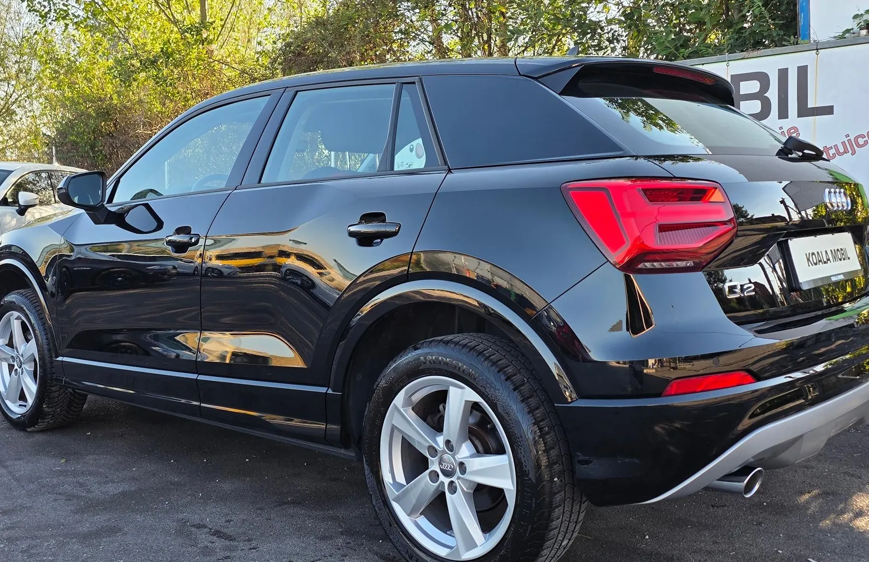 Zunanja slika - Audi Q2 - 30 TFSI SPORT LED-ALU PLATIŠČA-NAVI-1.LASTNIK - 6