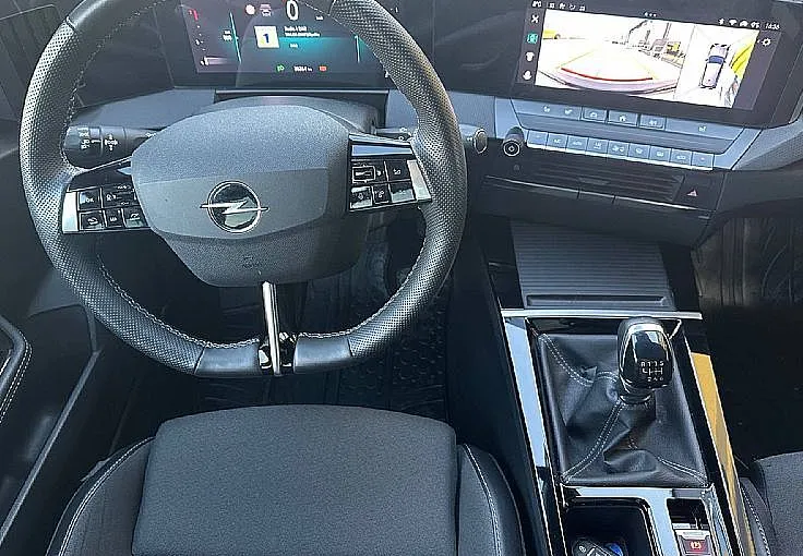 Zunanja slika - Opel Astra - 1.2 Turbo Edition 130KM - 3