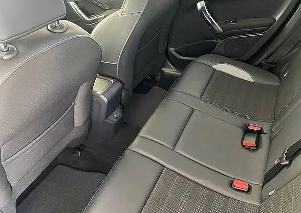Zunanja slika - Peugeot 2008 - ALLURE 1.6HDi 100 - NAVI-SENZORJI-KLJUKA-JAMSTVO.. - 11