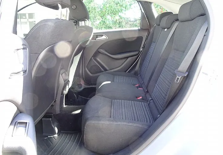 Zunanja slika - Mercedes-Benz B-Razred - B 180 BlueEFFICIENCY FINANCIRANJE BREZ POLOGA - 7