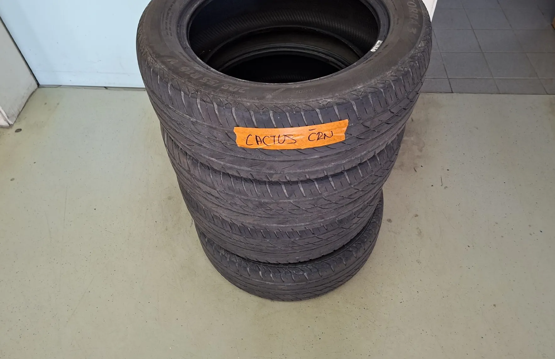 Zunanja slika - Citroën C4 Cactus - 1.2 PureTech SHiNE -1.LASTNIK-SLO.-ODLIČEN- - 14