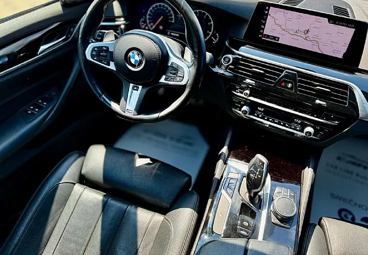 Zunanja slika - BMW Serija 5 - Touring: 530D XDRIVE | Bogata oprema | H K | Pano | HUD - 9