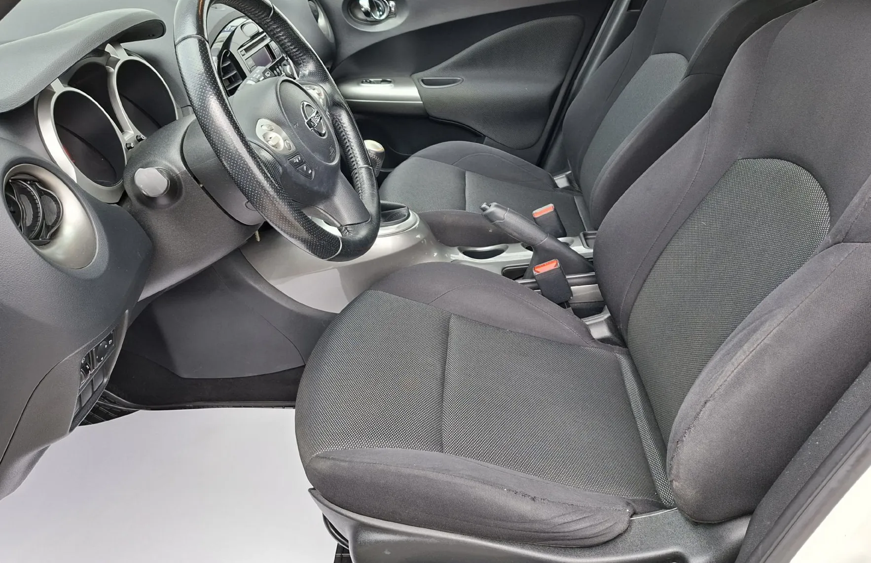 Zunanja slika - Nissan Juke - 1.5 DCI PREMIUM - 8