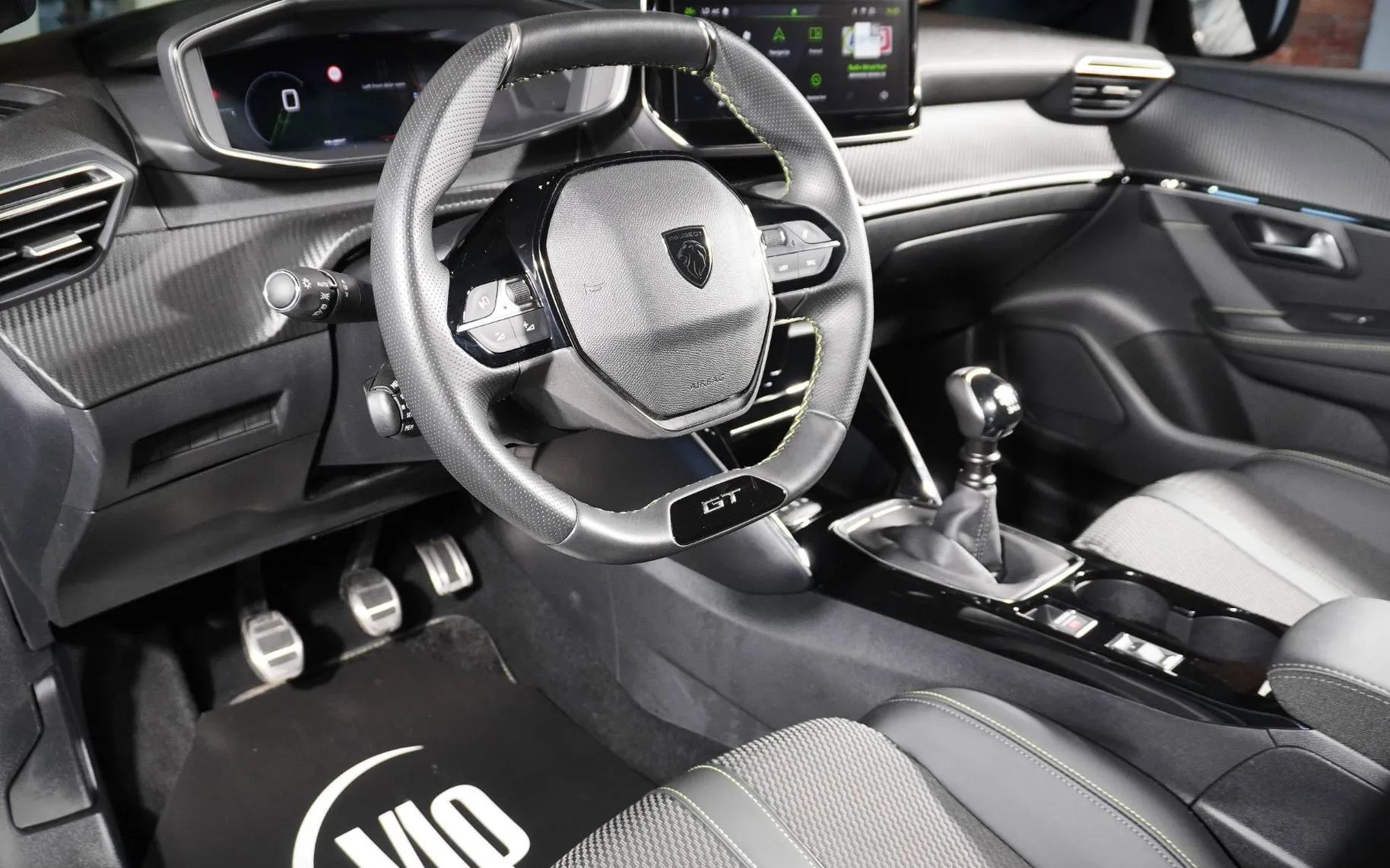Zunanja slika - Peugeot 208 - 1,2 PureTech 100 S&S GT Line - 14