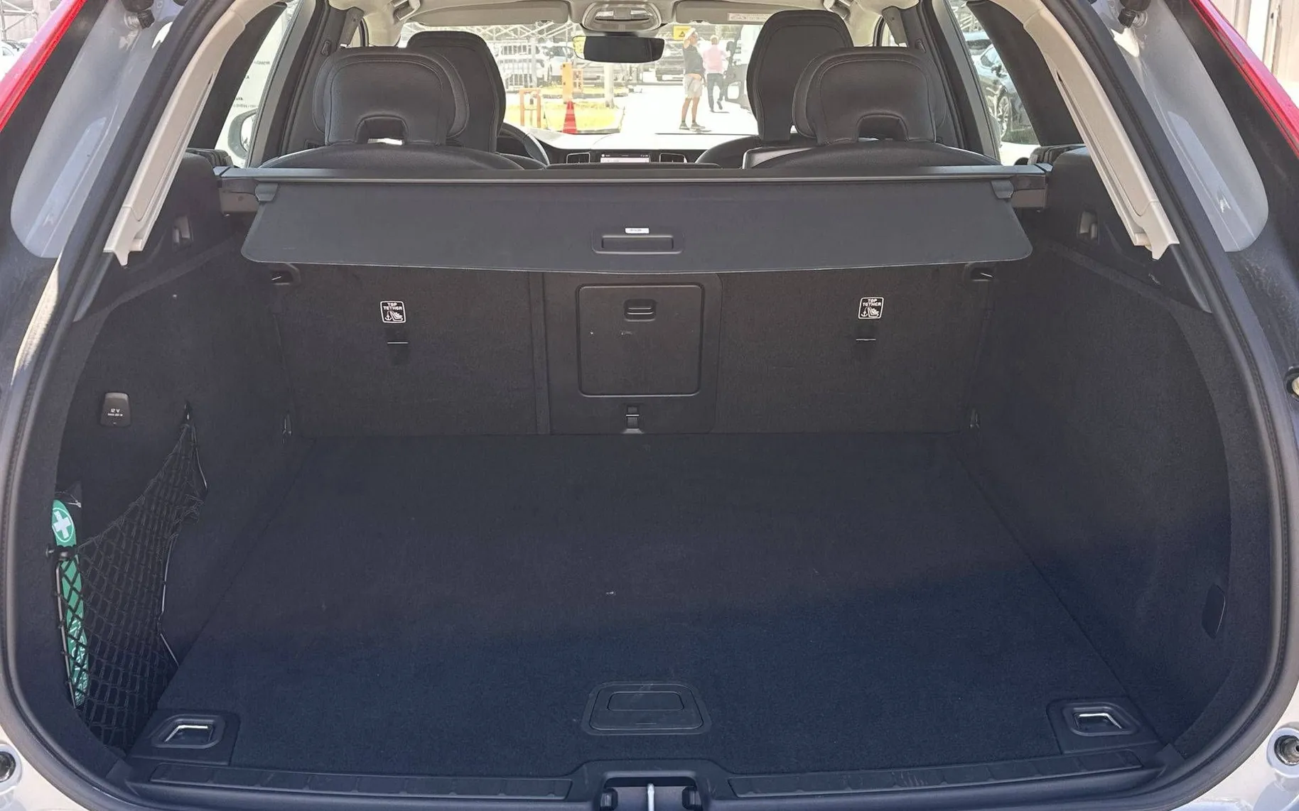 Notranja slika - Volvo XC60 - B5P AWD Core Avt. KAMERA. LED. ACC. BLISS - 12