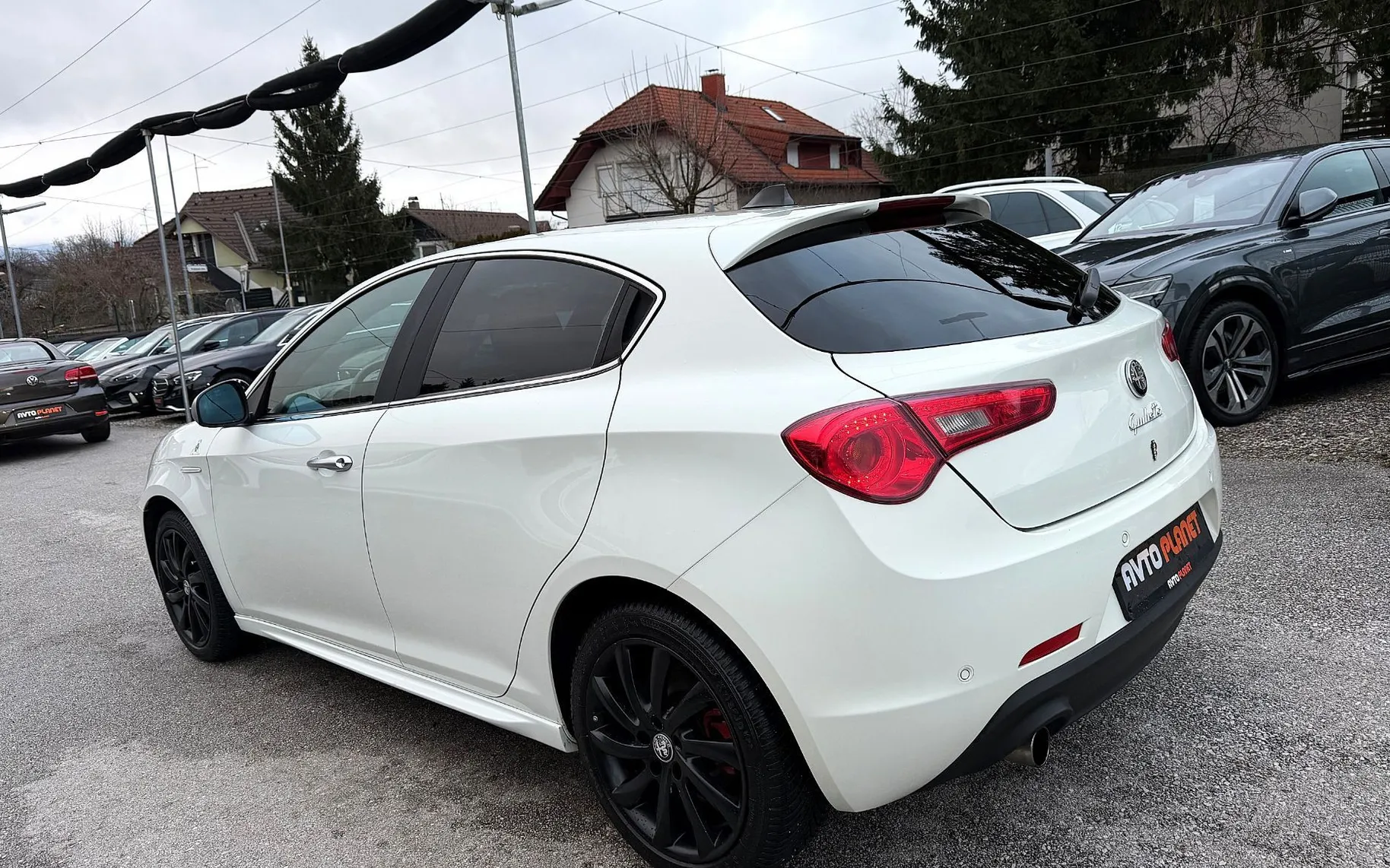 Zunanja slika - Alfa Romeo Giulietta - 1.4 TB 16v Distinctive Sport 3 SLO.VOZILO LED A17 - 1
