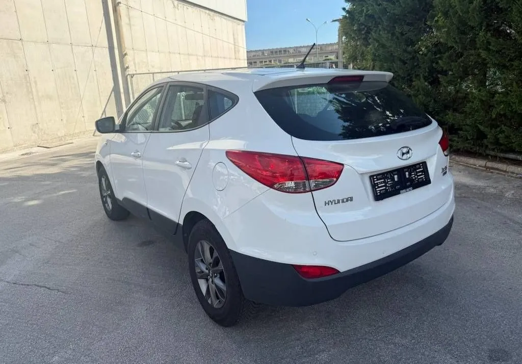 Zunanja slika - Hyundai ix35 - 1.7 CRDi NA KREDIT BREZ POLOGA... - 6