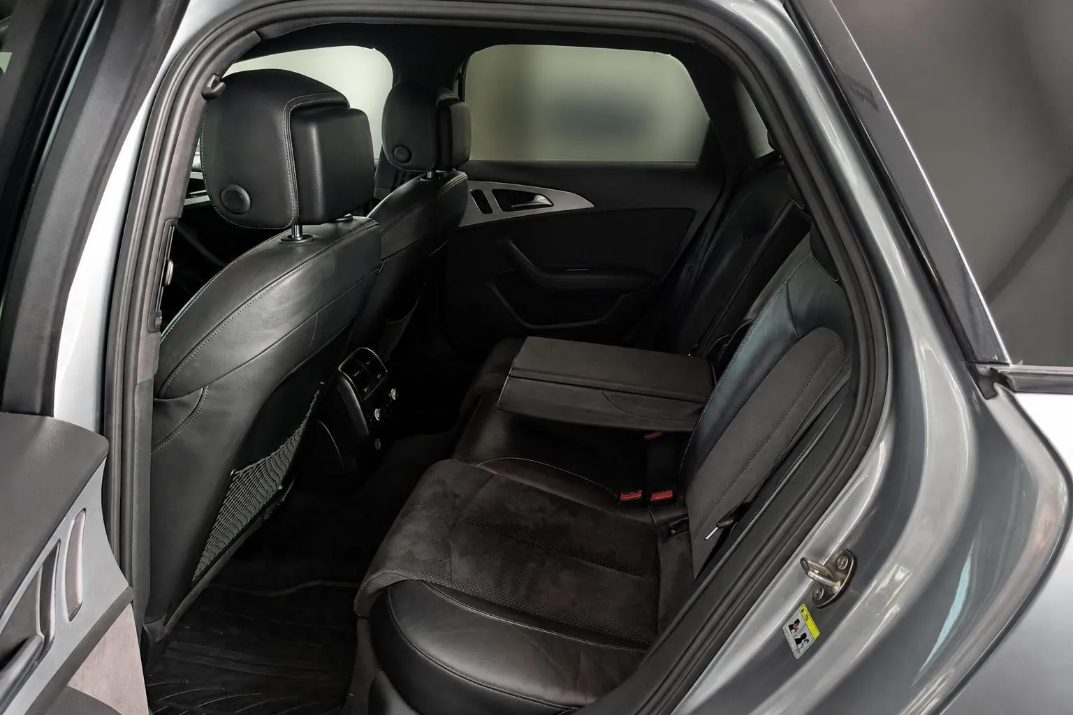 Notranja slika - Audi A6 Avant - 2.0 TDI ultra S-LINE-KAMERA-FULL LED-GARANCIJA - 9