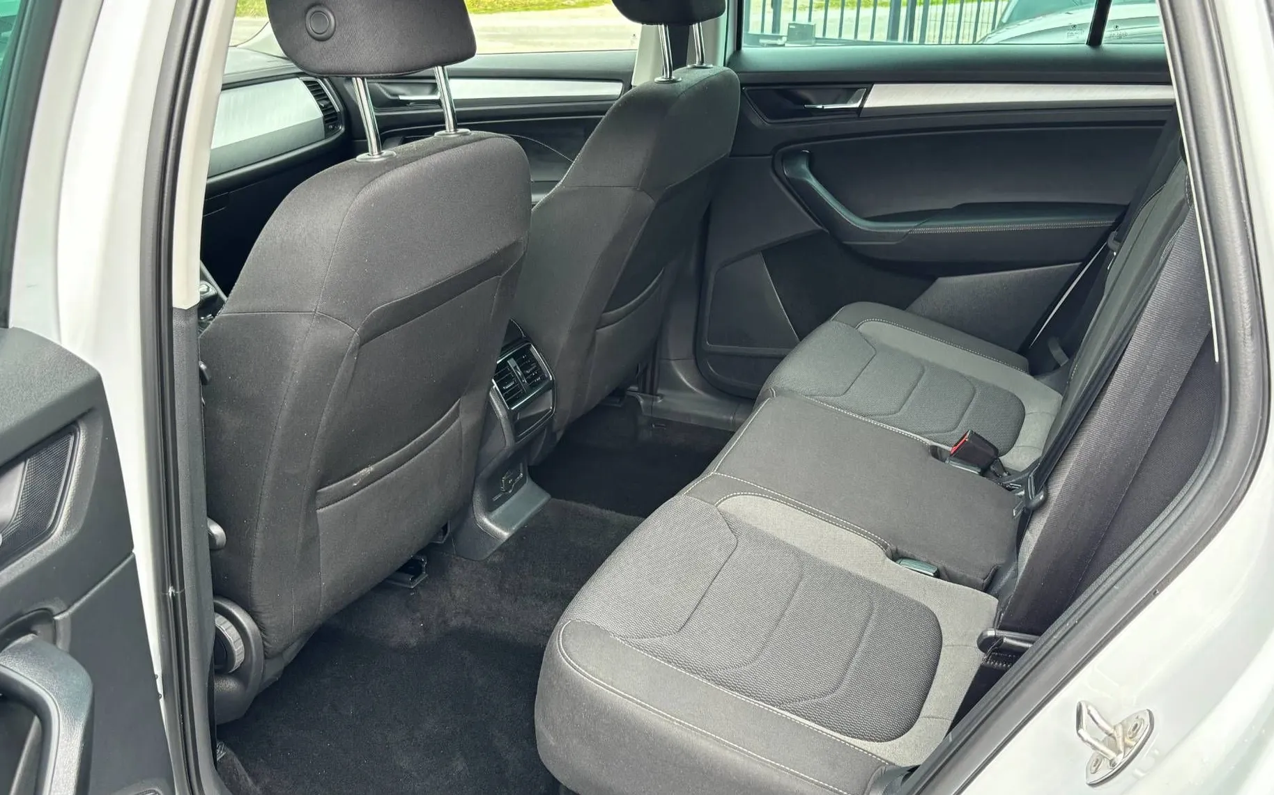 Zunanja slika - Škoda Kodiaq - Ambition 2.0 TDI DSG FUL LED-KAMERA-NAVI-ACC - 8