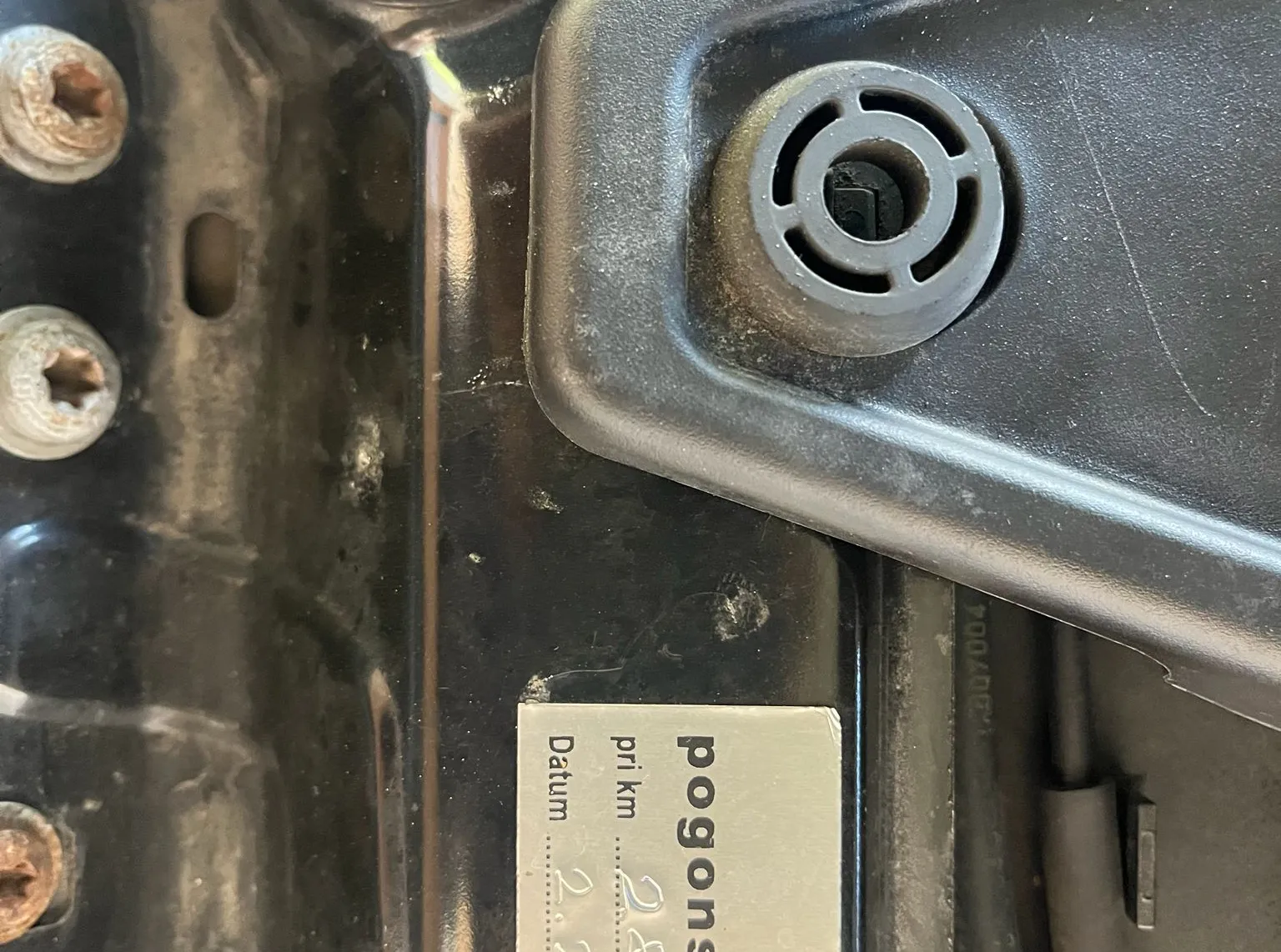 Motor in tehnologija - BMW Serija 3 - 318/TOURING/dxDrive - 4