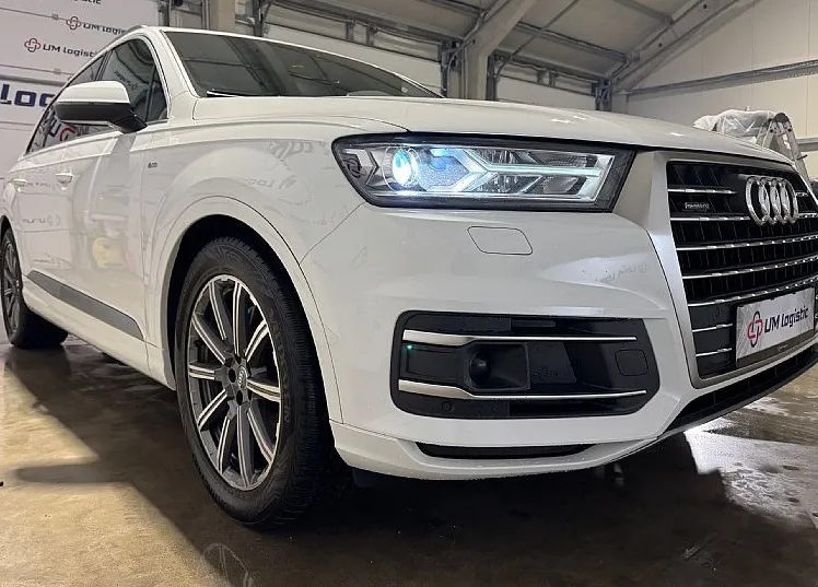 Zunanja slika - Audi Q7 - ultra 3.0 TDI quattro - PANOR - KLJUKA - NAVI -LED - 6