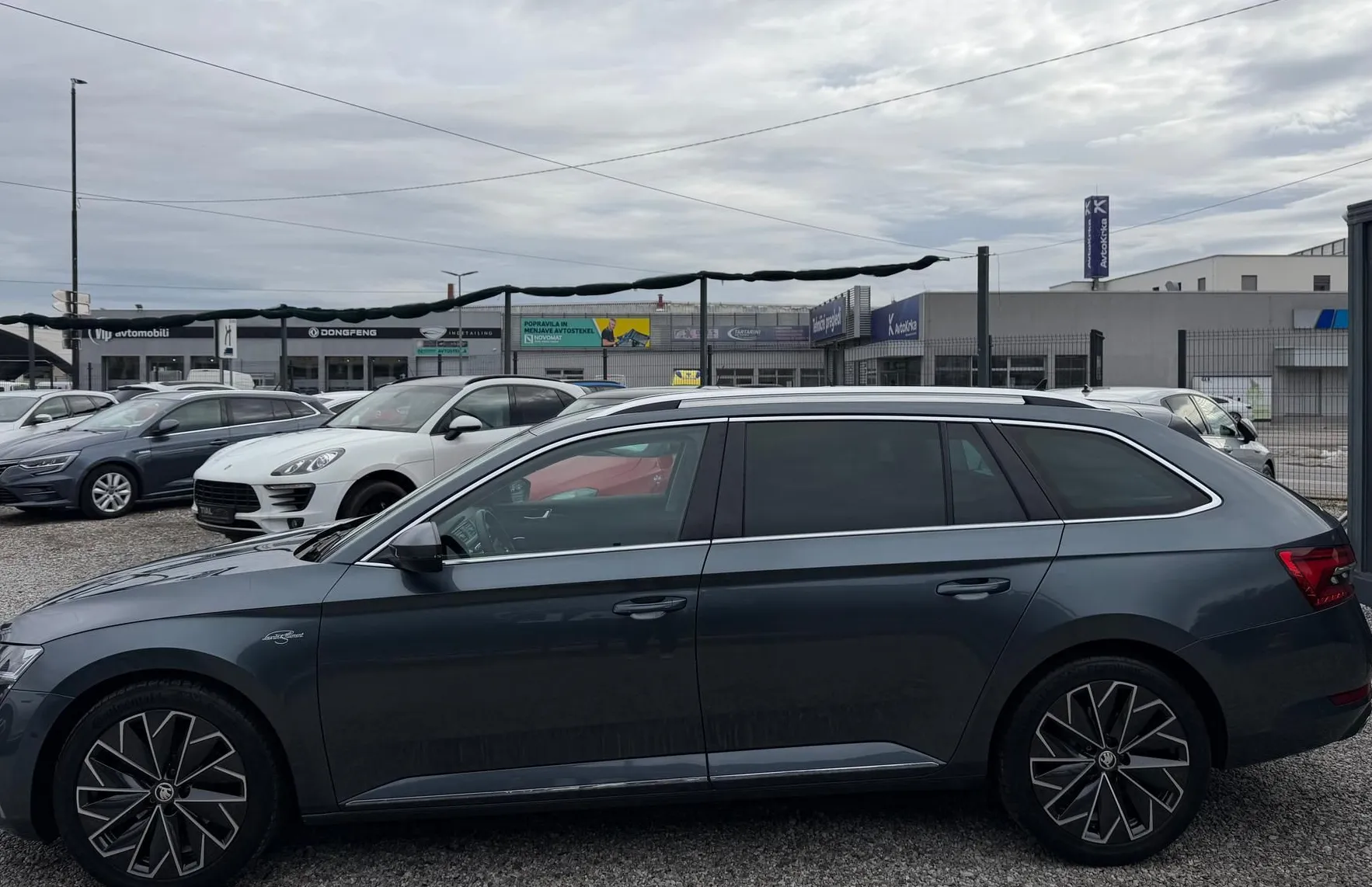 Zunanja slika - Škoda Superb - 2.0 TDI-DSG L K CRYSTAL-VIRTUAL-MRT.KOTI-USNJE-SLO - 4