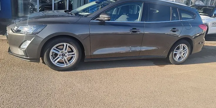 Zunanja slika - Ford Focus - 1.0 EcoBoost mHEV 92 kW Connected - 2