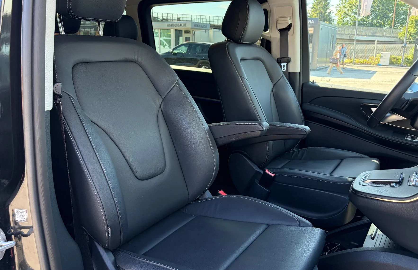 Zunanja slika - Mercedes-Benz V-Razred - V 300 d Avantgarde ekstradolgi Avt. - 7