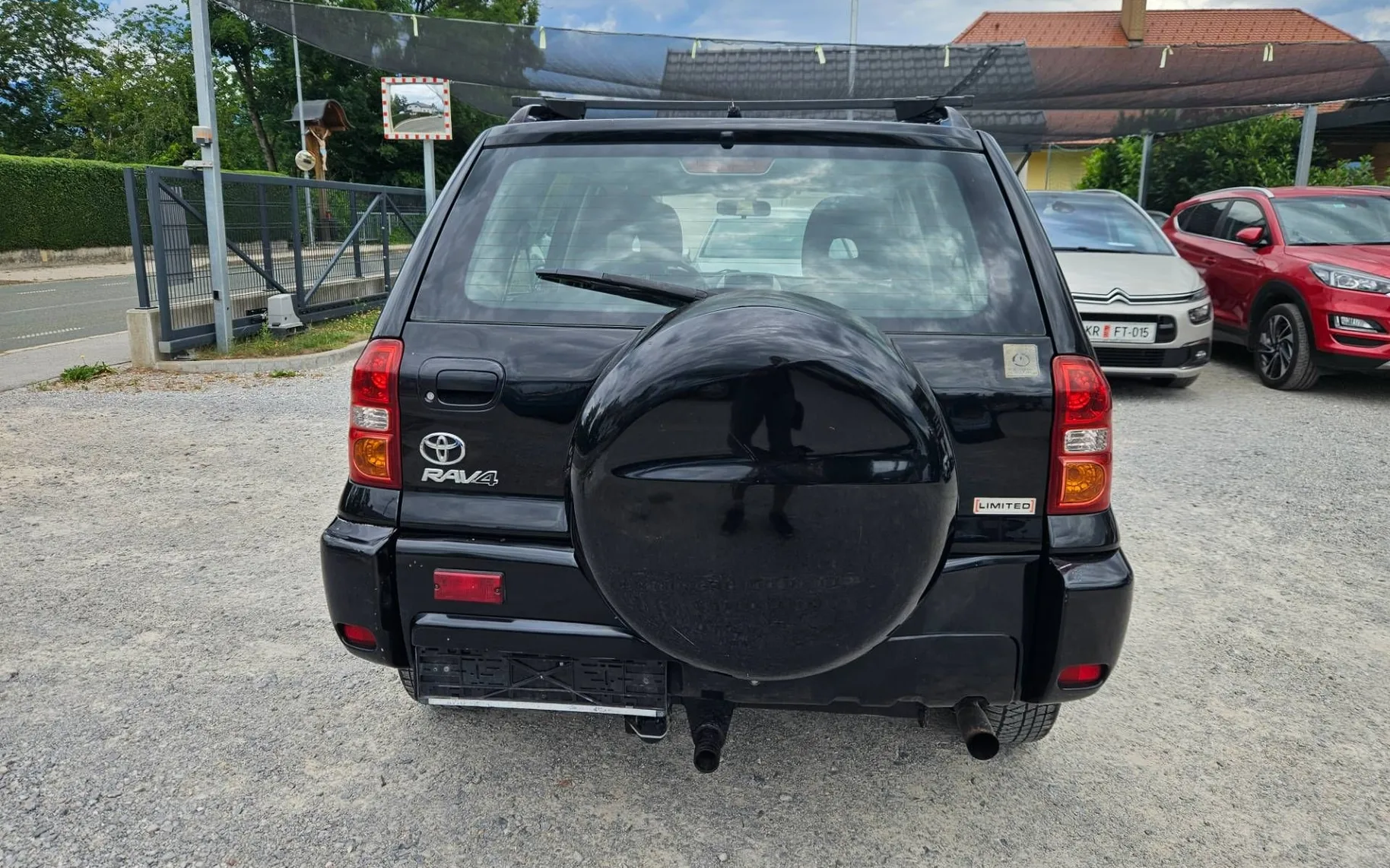 Notranja slika - Toyota RAV4 - 2.0 D-4D 4WD  SLO... - 8