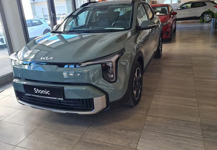 Zunanja slika - KIA Stonic - 1.0 T-GDi 73.6 kW  100 KM  EX Pulse DCT - 3