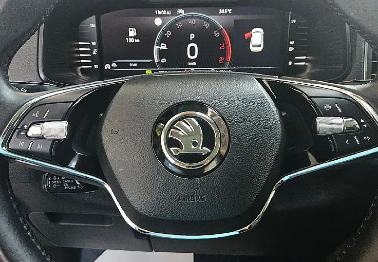 Zunanja slika - Škoda Karoq - 1.5 TSI 150ks DSG °1.LASTNIK° °KAMERA° °VIRTUAL° - 10