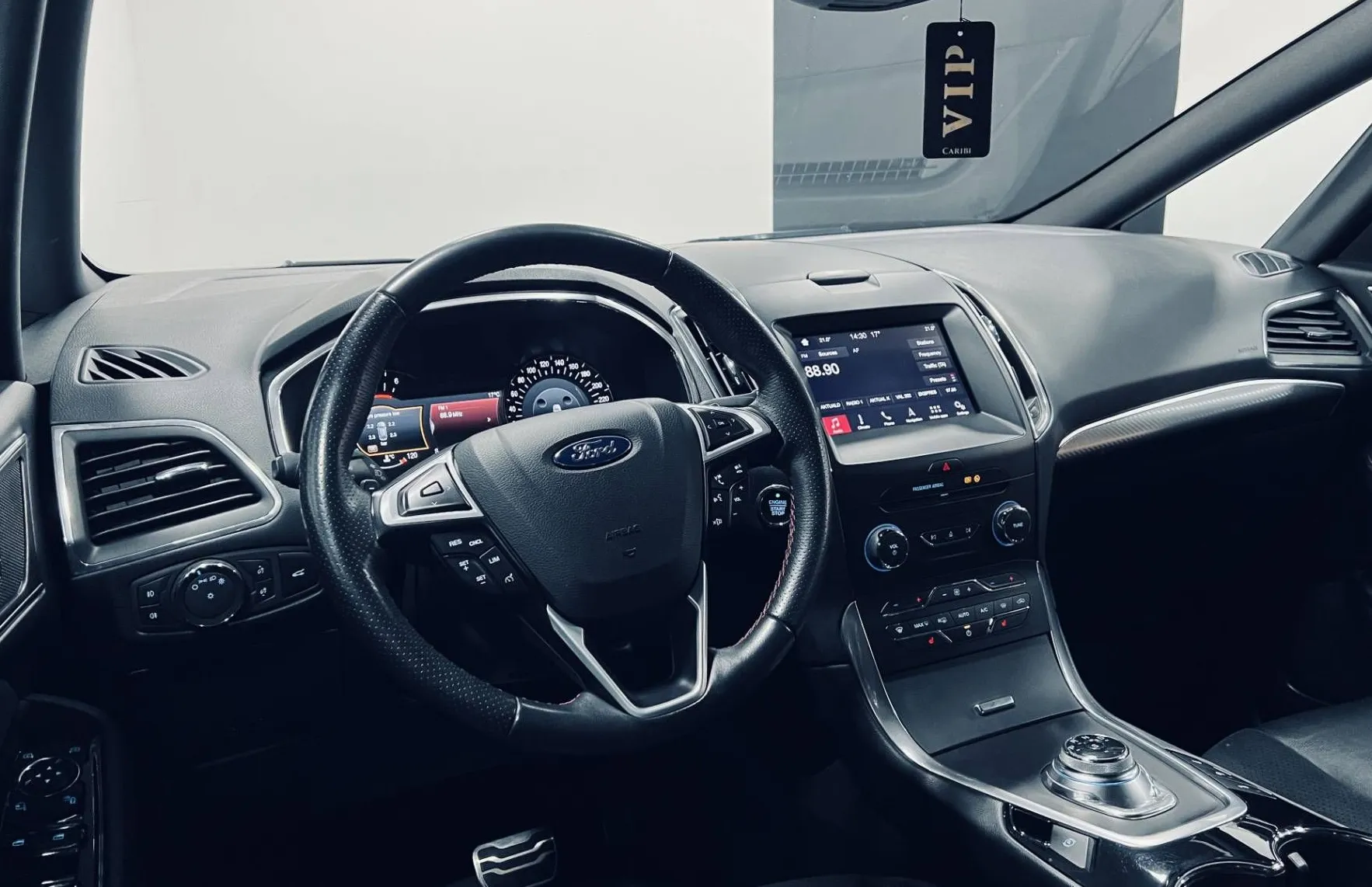 Zunanja slika - Ford S-MAX - 2.0 11OkW FWD ST-Line-KAMERA-GRETJE SED VOL... - 9