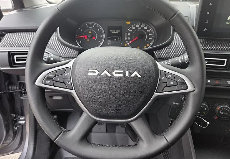 Zunanja slika - Dacia Jogger - Expression 110 + Paket Varnost + My Revision - 10
