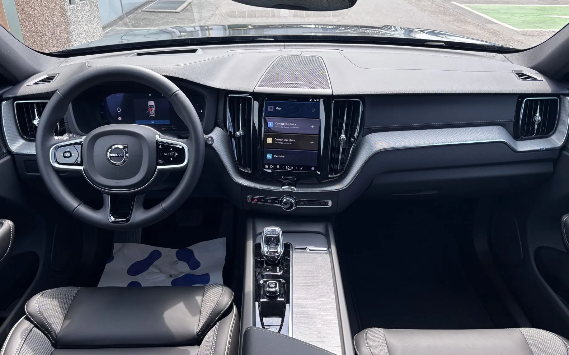 Zunanja slika - Volvo XC60 - T8 TwE Ultra Black Edition - 9