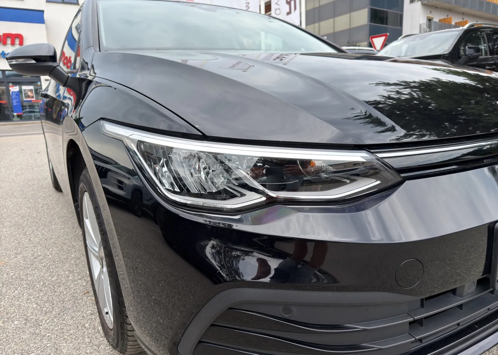 Zunanja slika - Volkswagen Golf - 1,5 TSI - 17