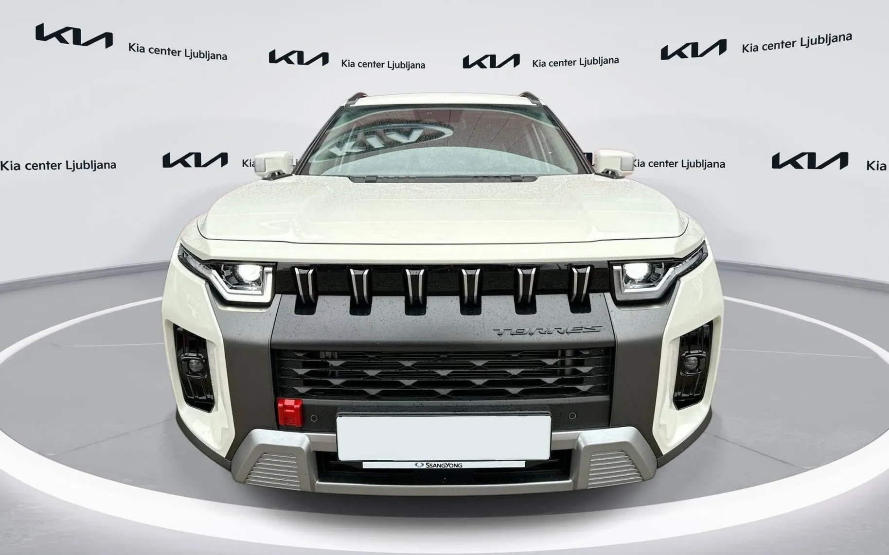 Zunanja slika - SsangYong Torres - 1.5 T-GDI PREMIUM 4WD AT... - 2