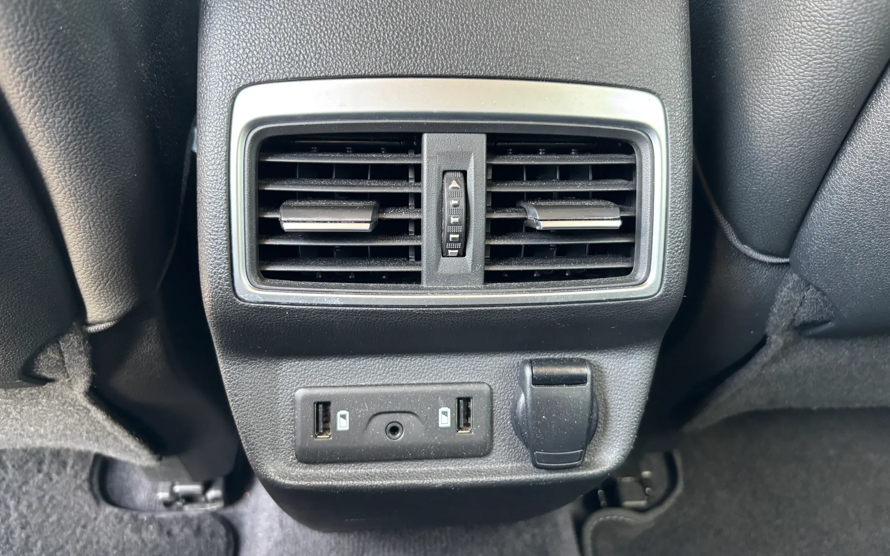 Notranja slika - Renault Koleos - 2.0 / DCI - 9