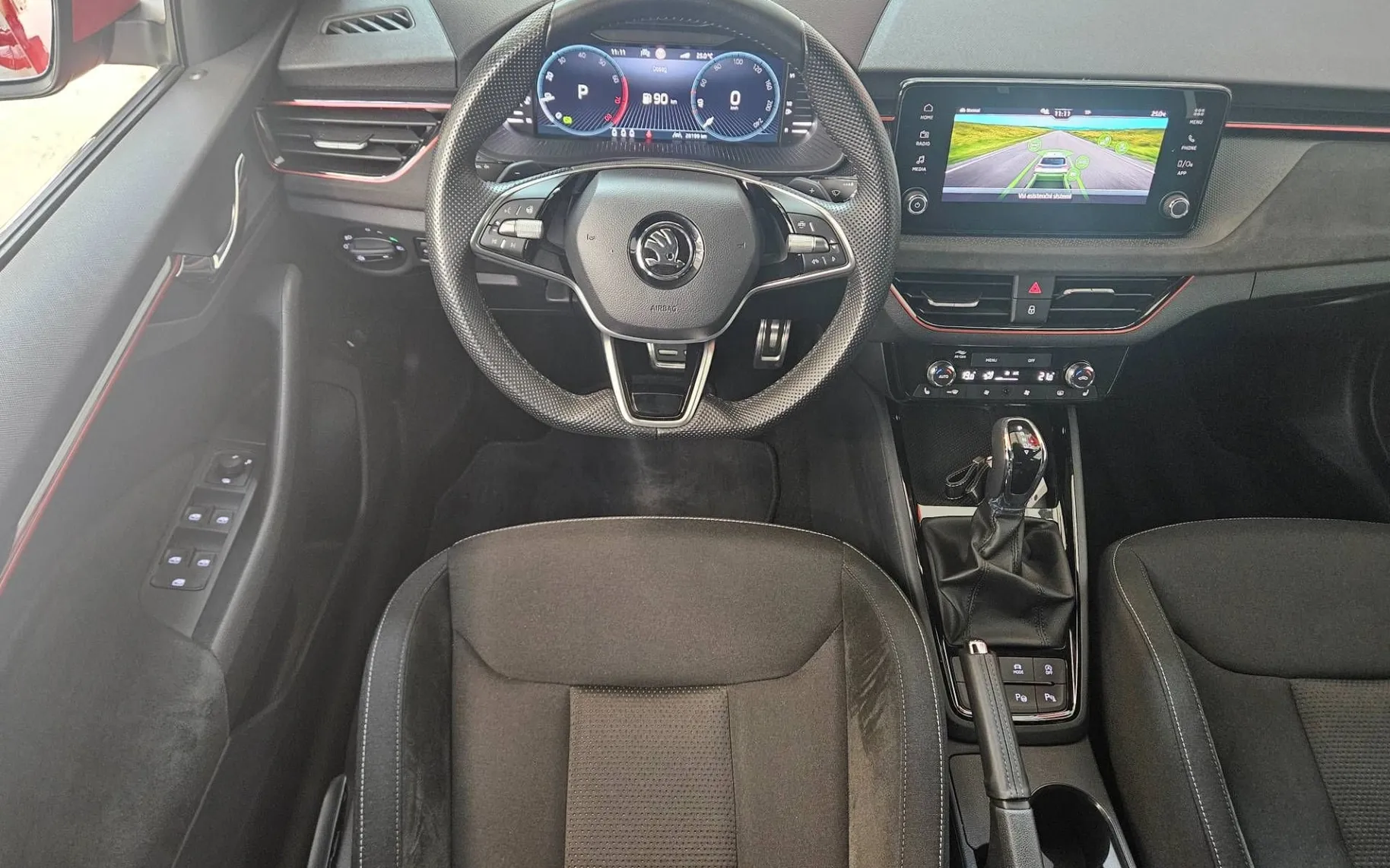 Notranja slika - Škoda Kamiq - 1.5 TSI ACT Selection DSG - 8