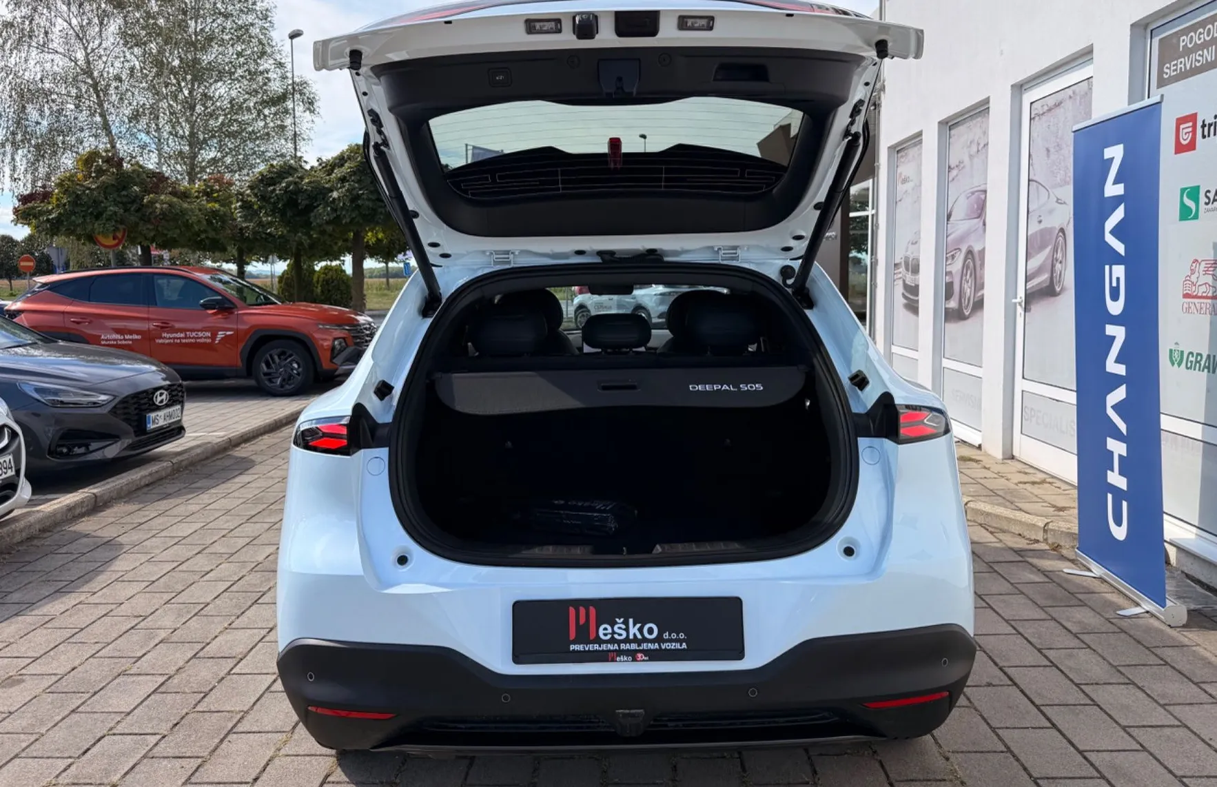 Zunanja slika - Changan Deepal S05 - CHANGAN  ULTRA HIBRID MAX - 9