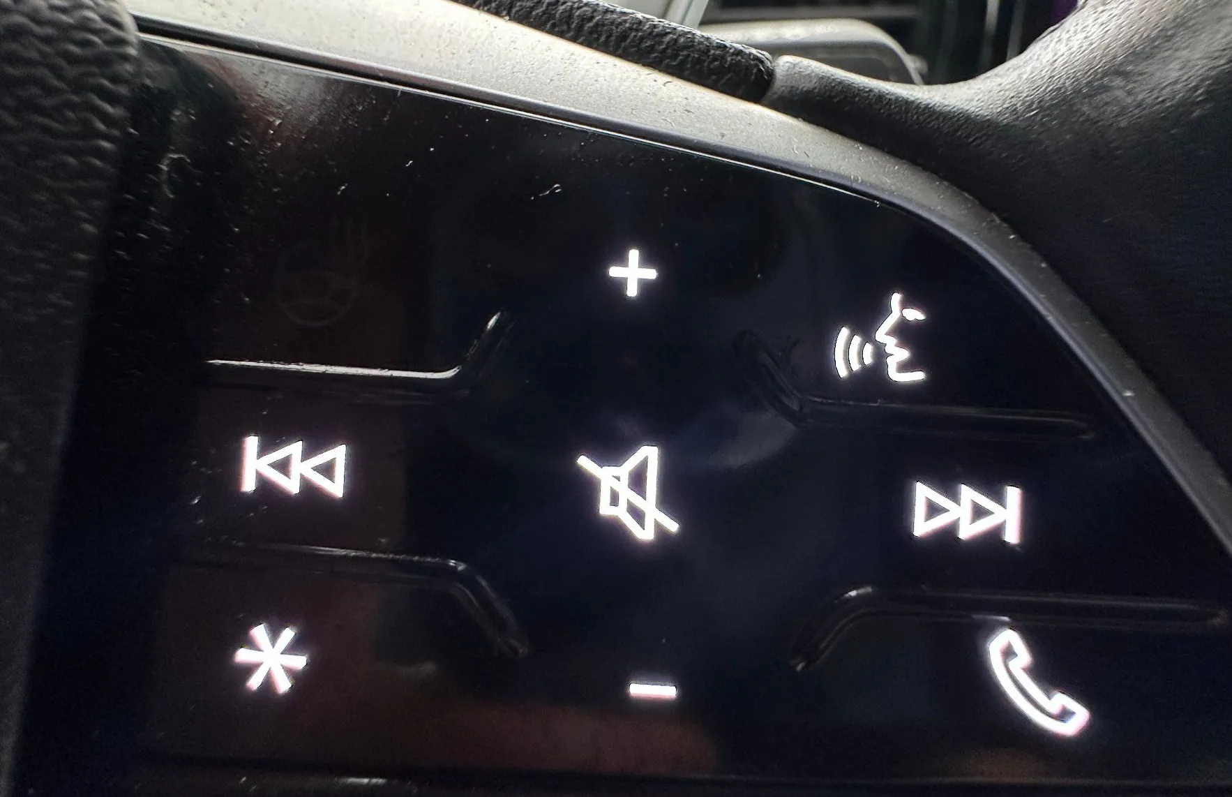 Zunanja slika - Audi Q4 - e-tron  45 e-tron quattro.NEMŠKI+4ALU.KAMERA.LED.NAVI - 16