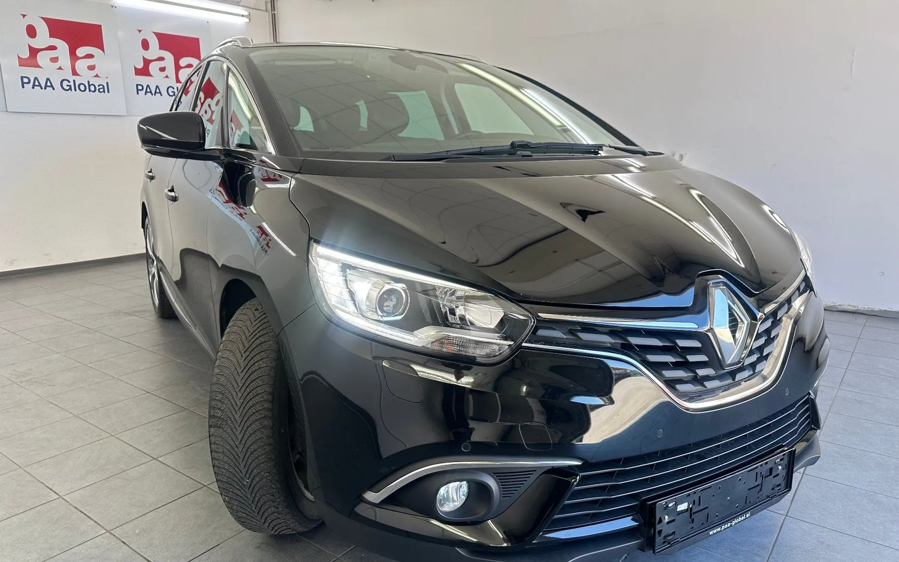 Zunanja slika - Renault Grand Scenic - Blue dCi 120 Intens.KAMERA.NAVI.USNJE.KLJUKA.7SEDE - 20