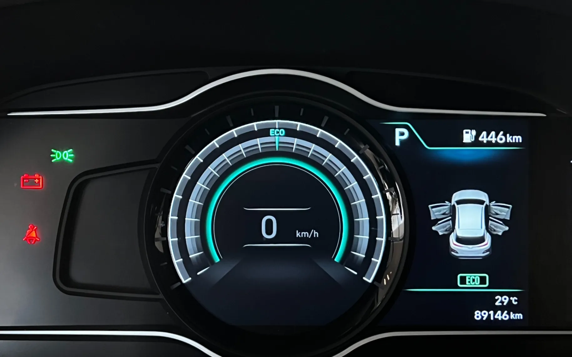Zunanja slika - Hyundai Kona - FASHION 64 KWH - 17